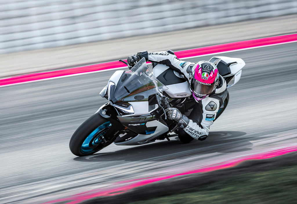 675SR-R Sports by CFMOTO