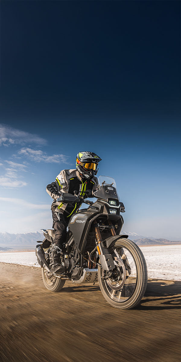450MT Adventure by CFMOTO